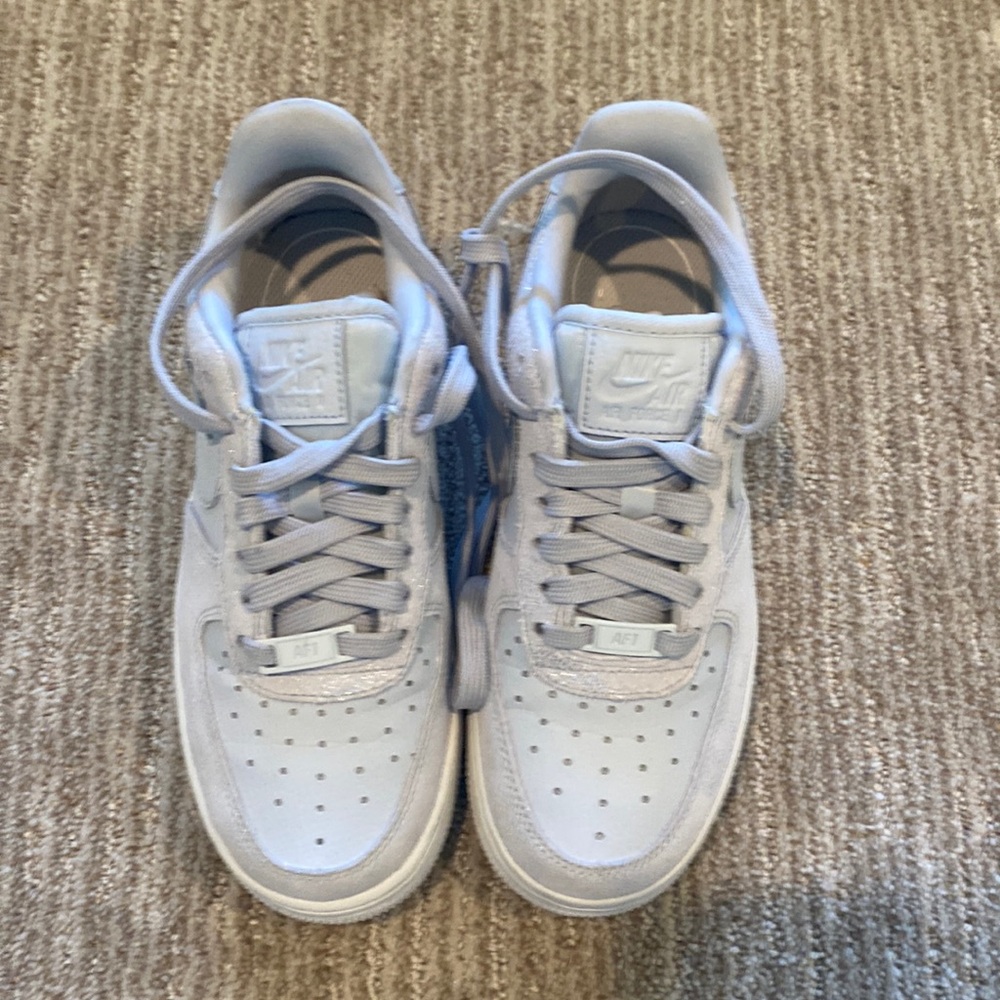 Nike Women's Air Force 1 '07 Prem Pure Platinum Glitter